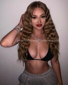 Анкета проститутки Карина - метро Таганский, возраст - 23